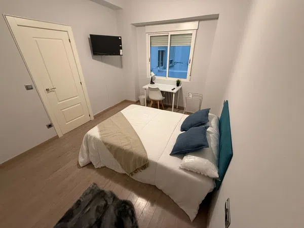 Piso en Calle de Joaquín Sanz Gadea, 2, Las Fuentes - Foto 1