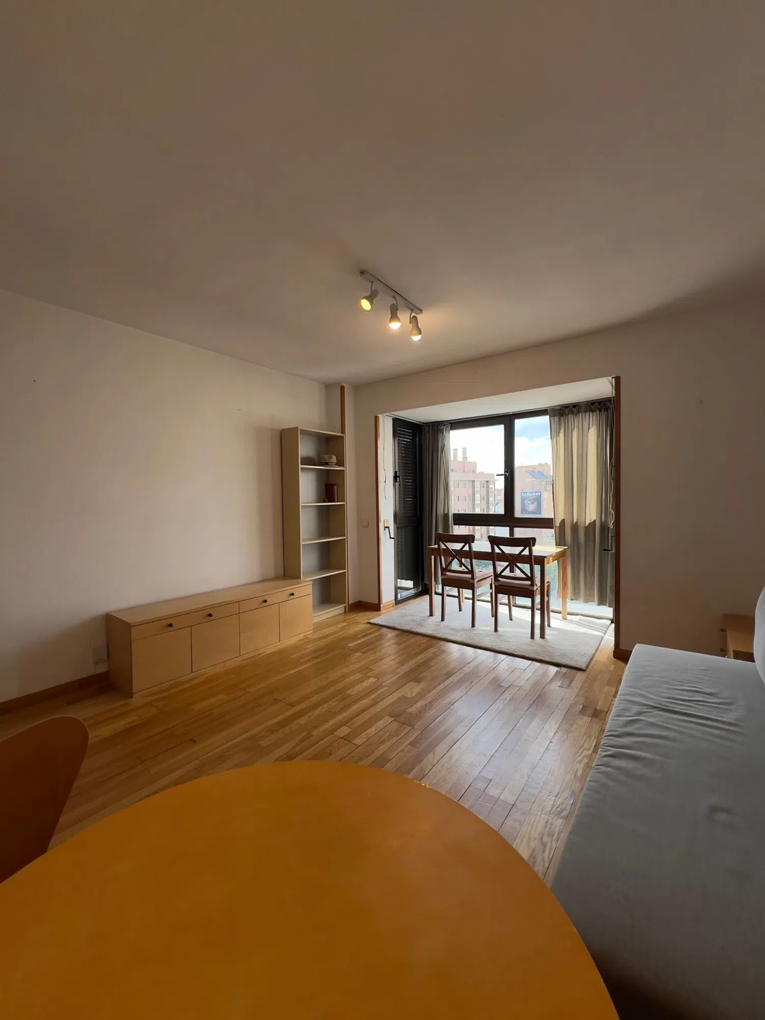 Estudio en calle de Sor Ángela de la Cruz, 40 - Foto 4