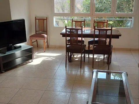 Piso en avenida Alcoi, 47