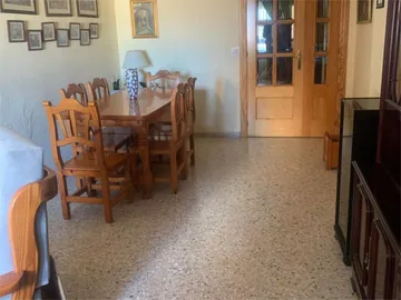 Piso en  Calle Simeón Giménez Reyna 15 - Foto 5