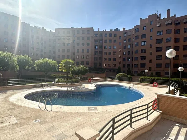 Piso en Avenida de Niza - Foto 2
