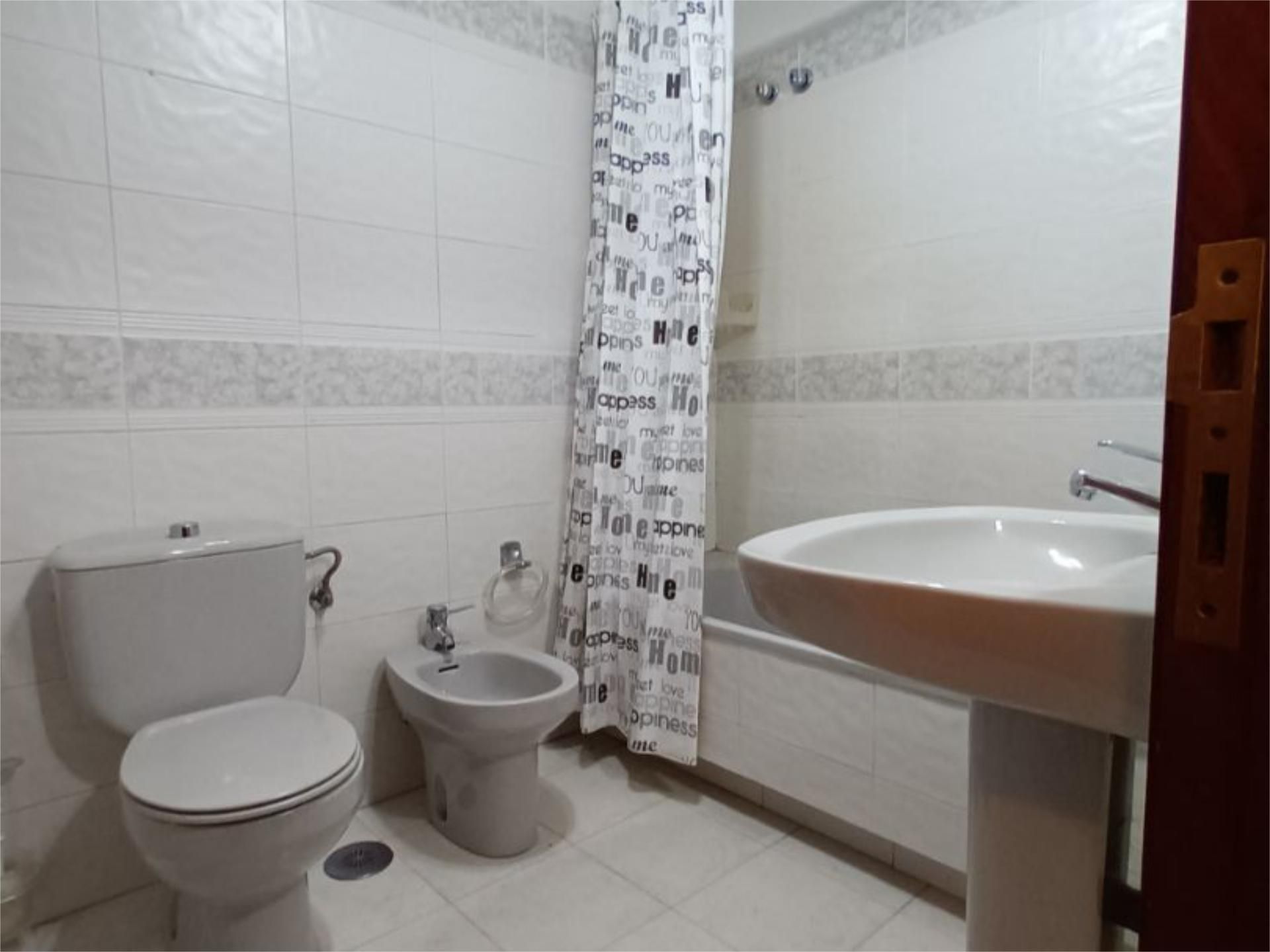 Piso en  Avenida de Castelao 54 - Foto 25