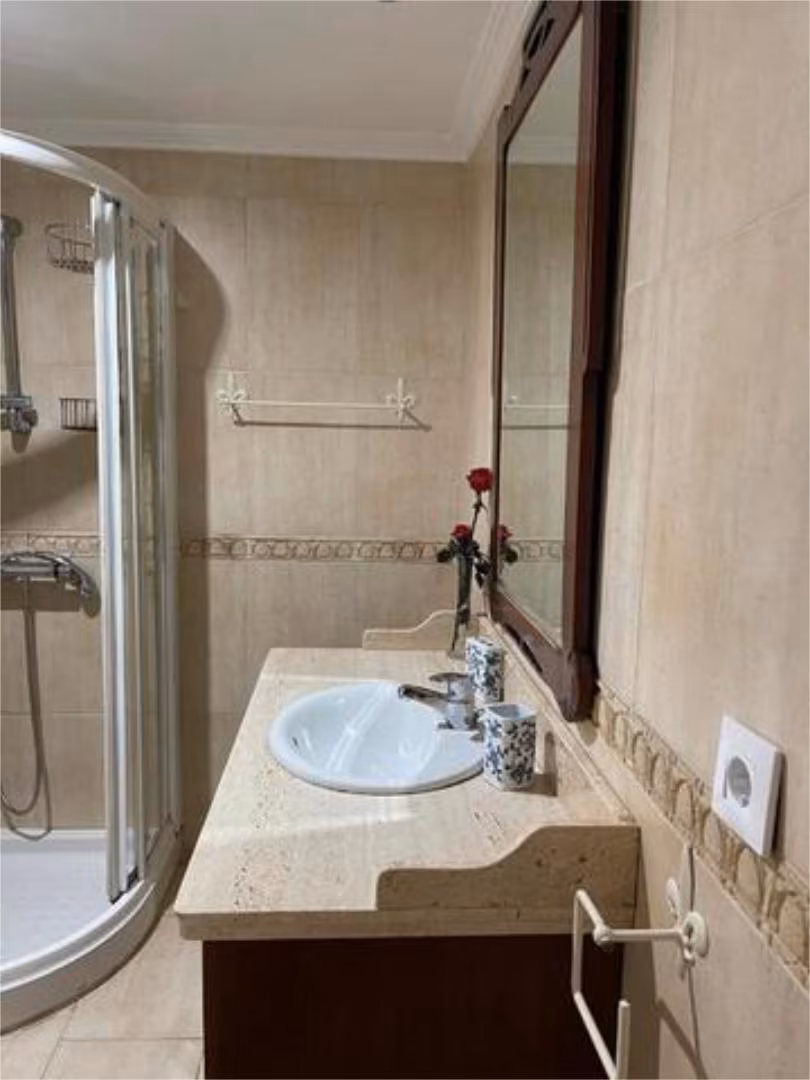 Piso en Ciudad Jardín - Foto 4