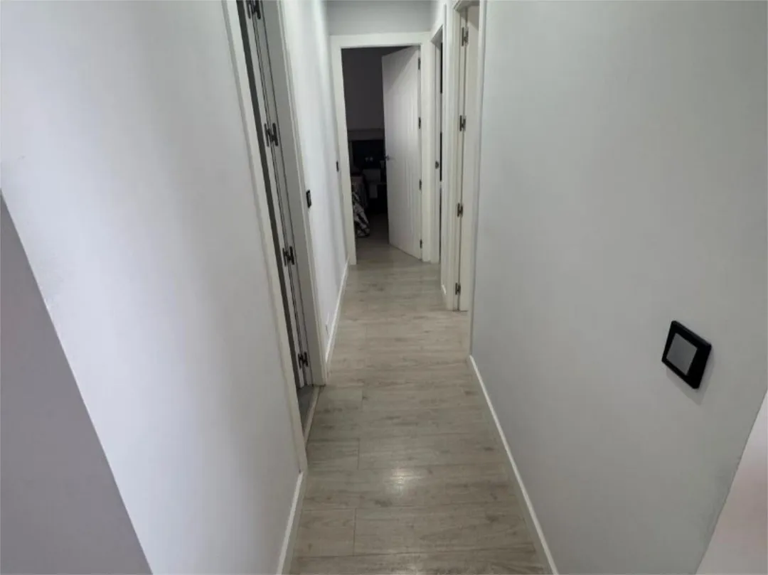 Piso en  Avenida Isabel Manoja 18 - Foto 11