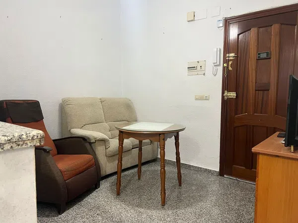 Piso en Ciudad Jardín - Foto 4