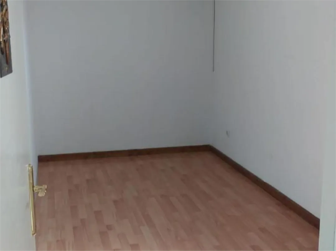 Piso en  Calle Luis Planelles 25 - Foto 2