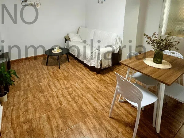 Piso en calle León XIII, 4