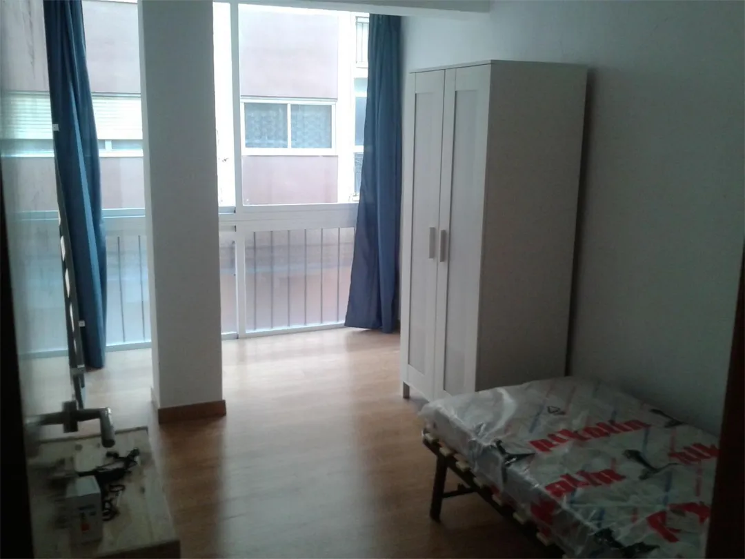 Piso en  Carrer Alonso Cano 24 - Foto 3