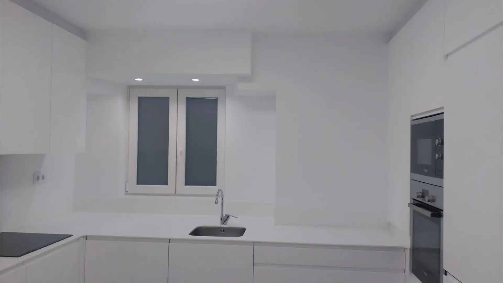 Piso en  Rúa Riego de Agua 42 - Foto 8