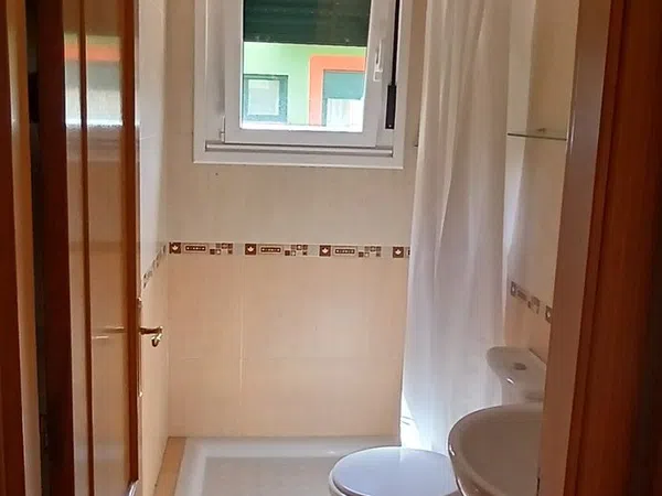 Chalet adosado en Arriondas - Foto 16