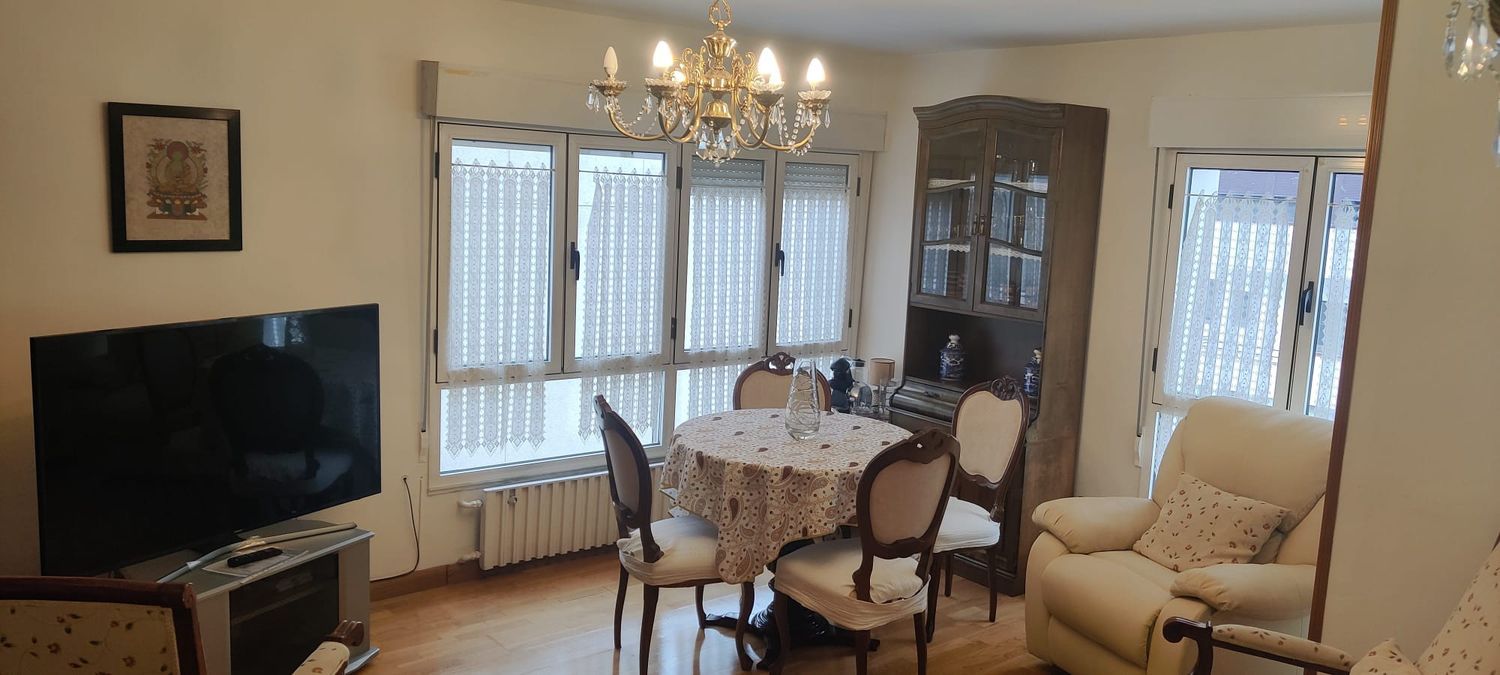 Piso en Calle Melquiades Álvarez, 3, Salesas-Foncalada-Campoamor - Foto 5