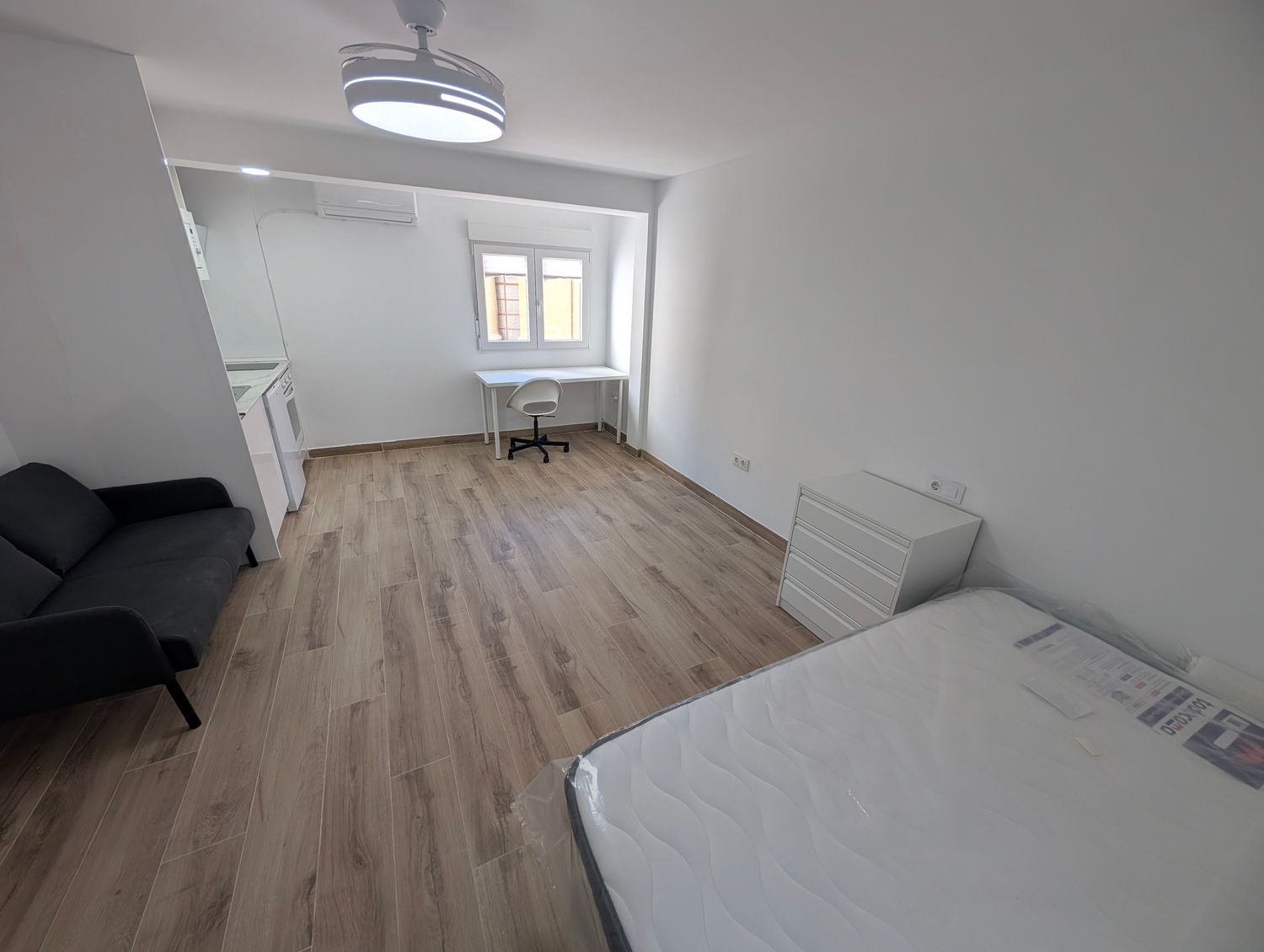 Estudio en Barrio El Carme - Foto 5