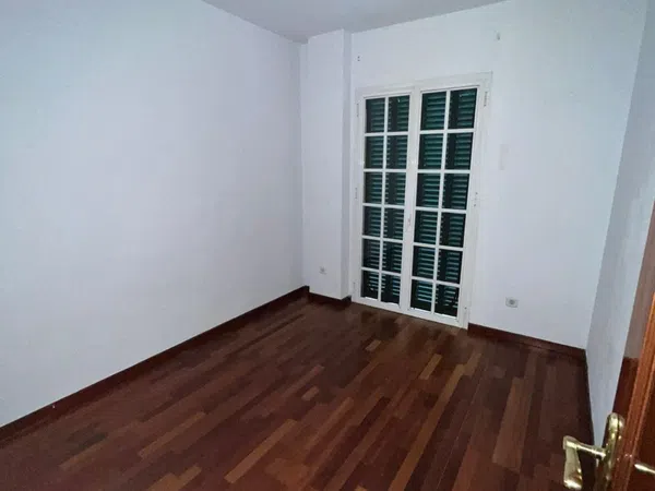 Piso en Plaza Blasco de Garay, 1, San Vicente - Foto 2