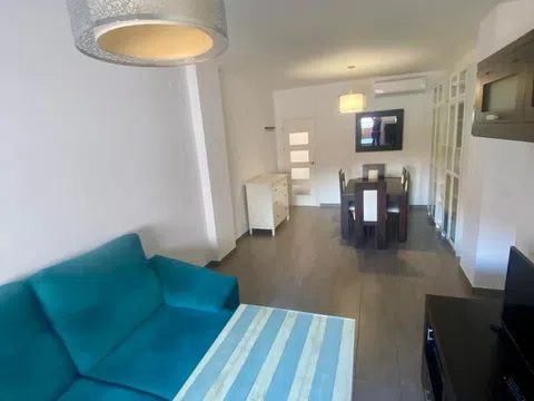 Piso en calle Gerión, 2