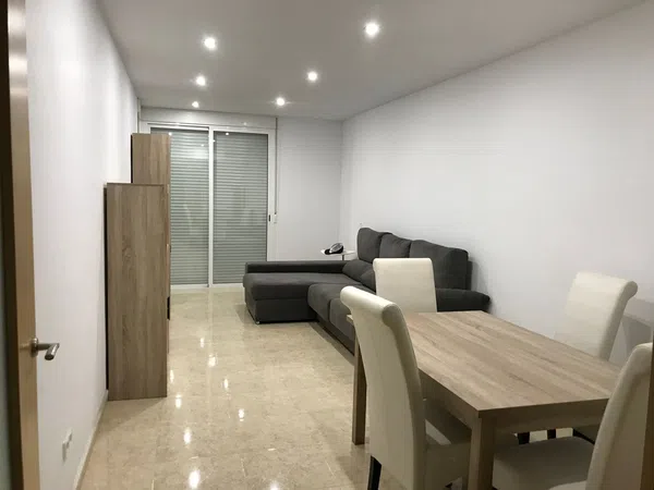 Piso en avenida Don Juan de Borbón, 202 - Foto 2