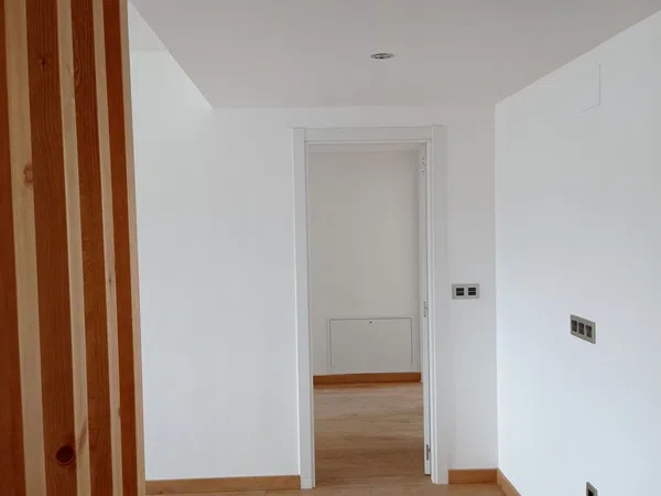 Piso en calle Escritora Carmen Laforet, 2 - Foto 2