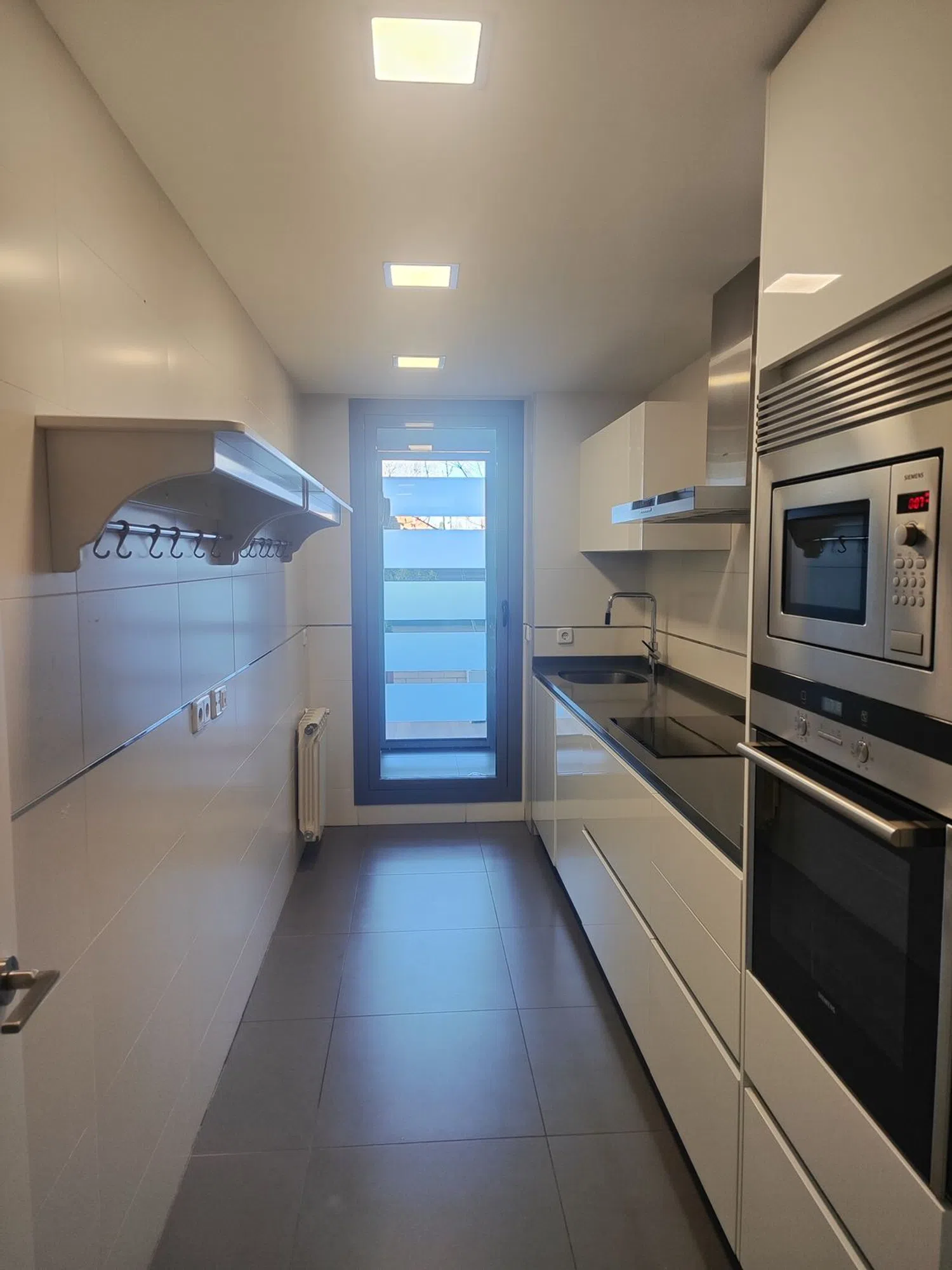 Piso en calle Cristóbal Colón, 6 - Foto 4