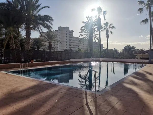 Piso en avenida Santiago Puig, 7 - Foto 1