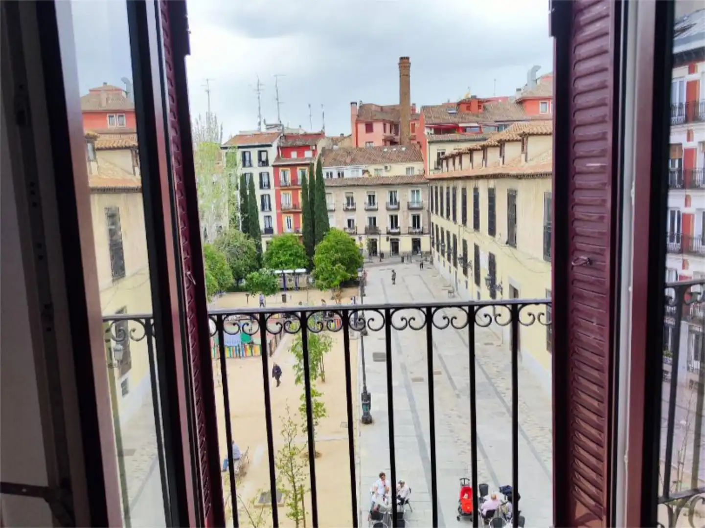 Piso en  Plaza de las Comendadoras 3 - Foto 2