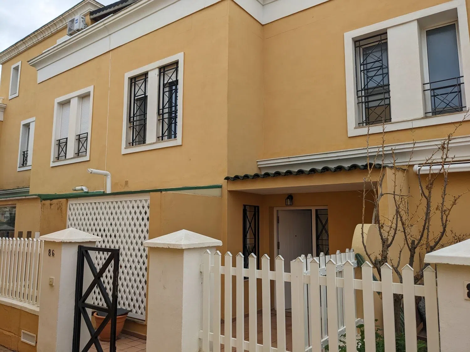 Chalet adosado en avenida Pintor Pérez Gil, 5 - Foto 4