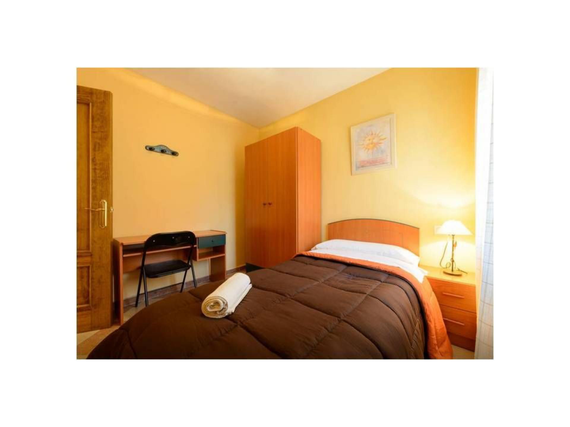 Piso en  Calle Puerta los Guzmanes 3 - Foto 3