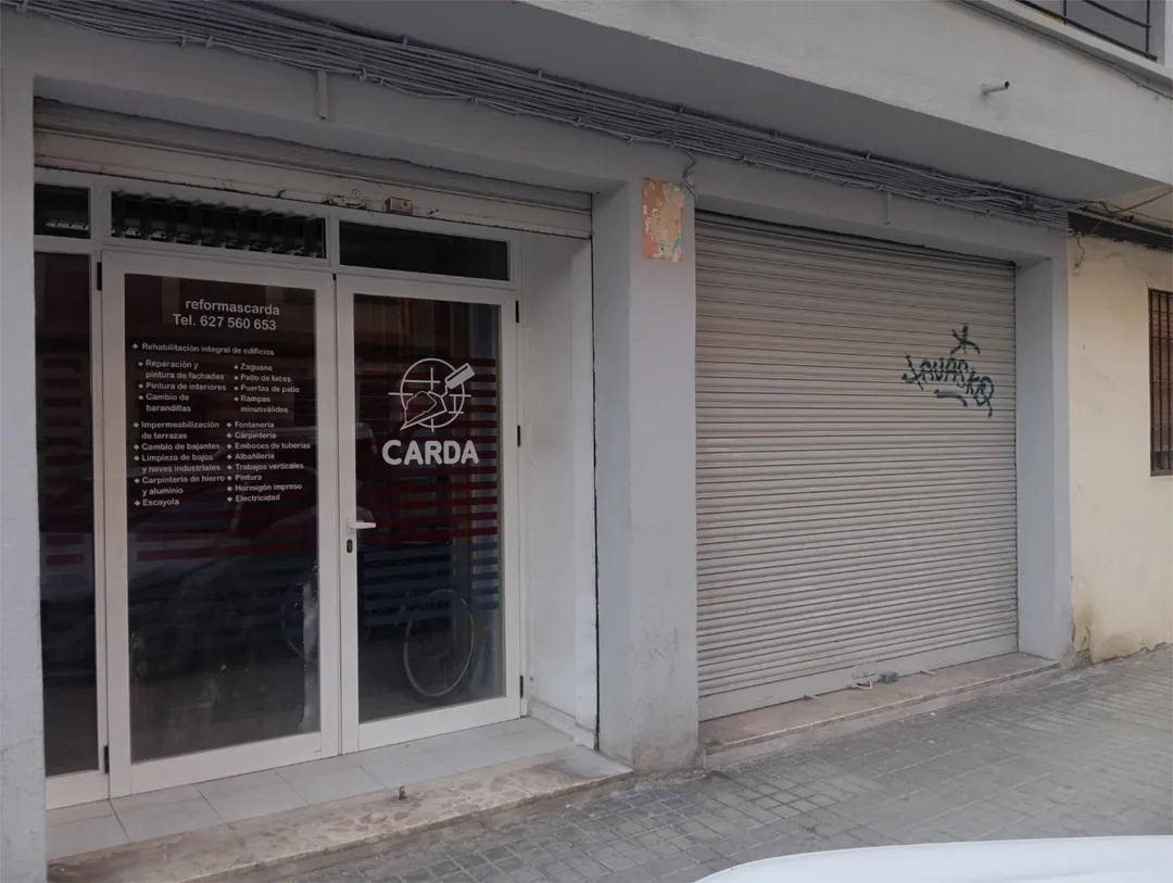 Planta baja en  Carrer de Calderón de la Barca 3 - Foto 1