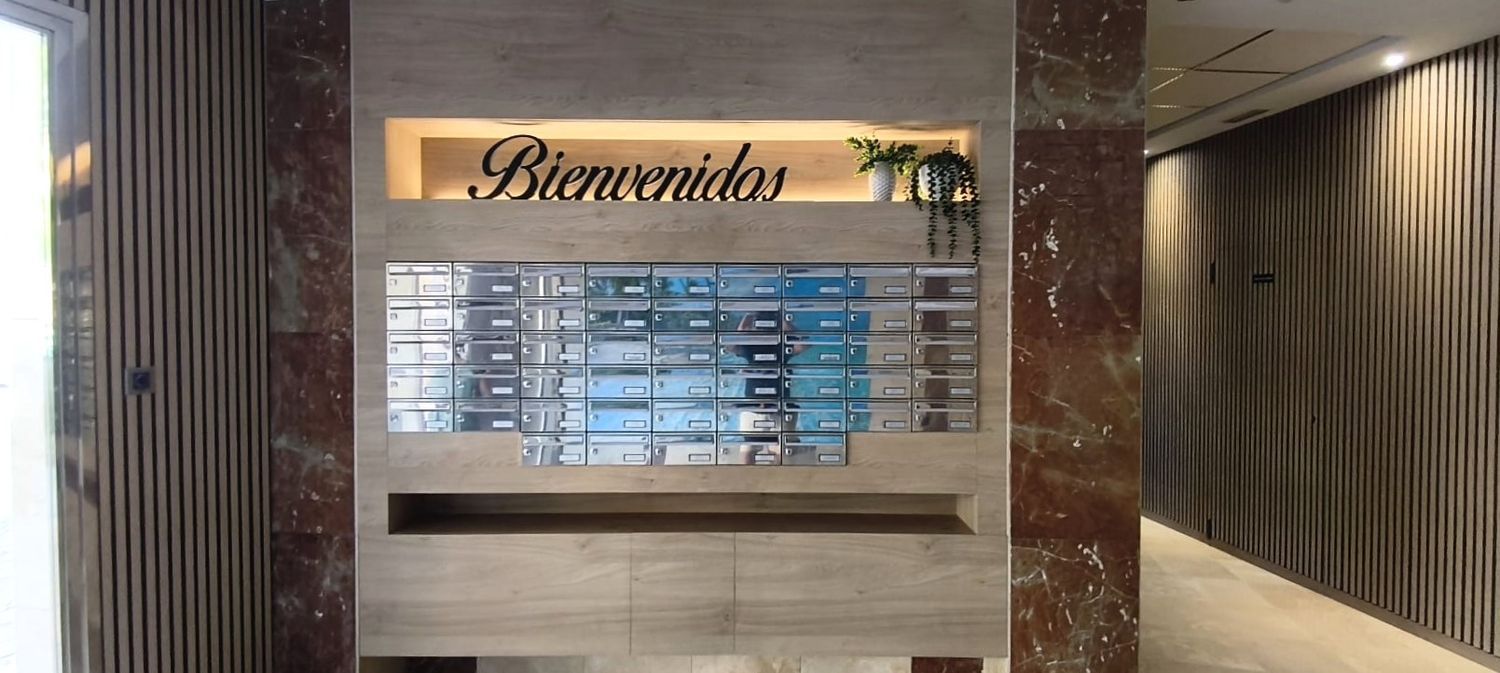 Piso en Plaza Valentin Ortigosa, Los Guindos - Parque Mediterráneo - Santa Paula - Foto 7
