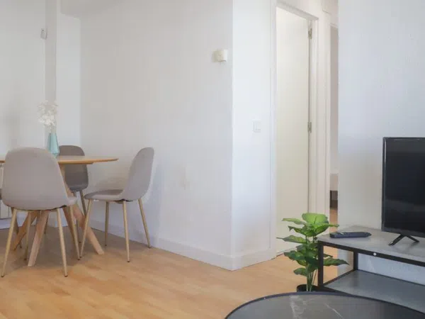 Piso en Juan de la Cierva - Foto 3