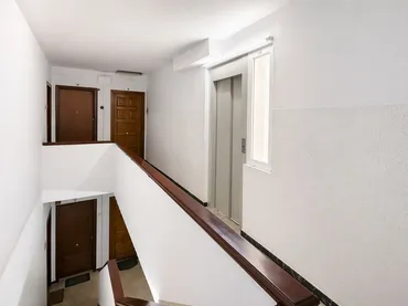 Piso en  Avinguda d'Amèrica 140 - Foto 9