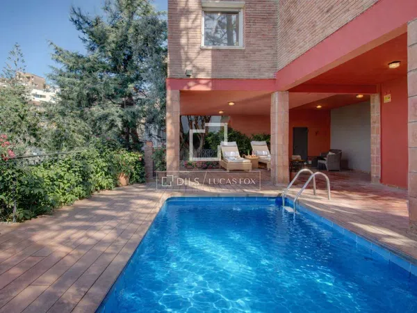 Casa o chalet independiente en La Miranda - Ciutat Diagonal - Foto 1