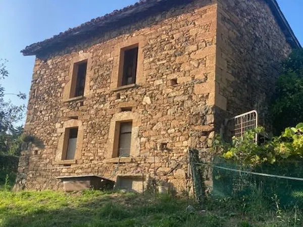 Casa de pueblo en Poligono 98 Parcela, 338 - Foto 1