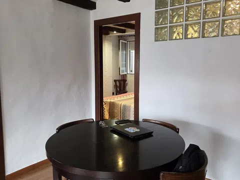 Piso en calle de la Democràcia, 75