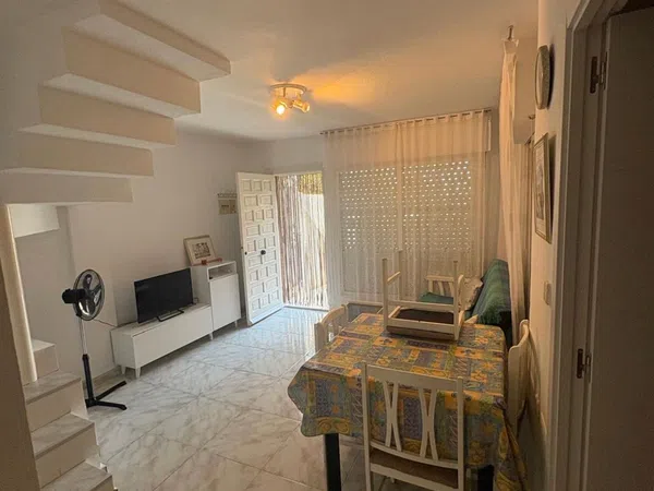 Casa o chalet independiente en Calle Joaquín García Sánchez, 65 261, La Siesta - El Salado - Torreta - Foto 2
