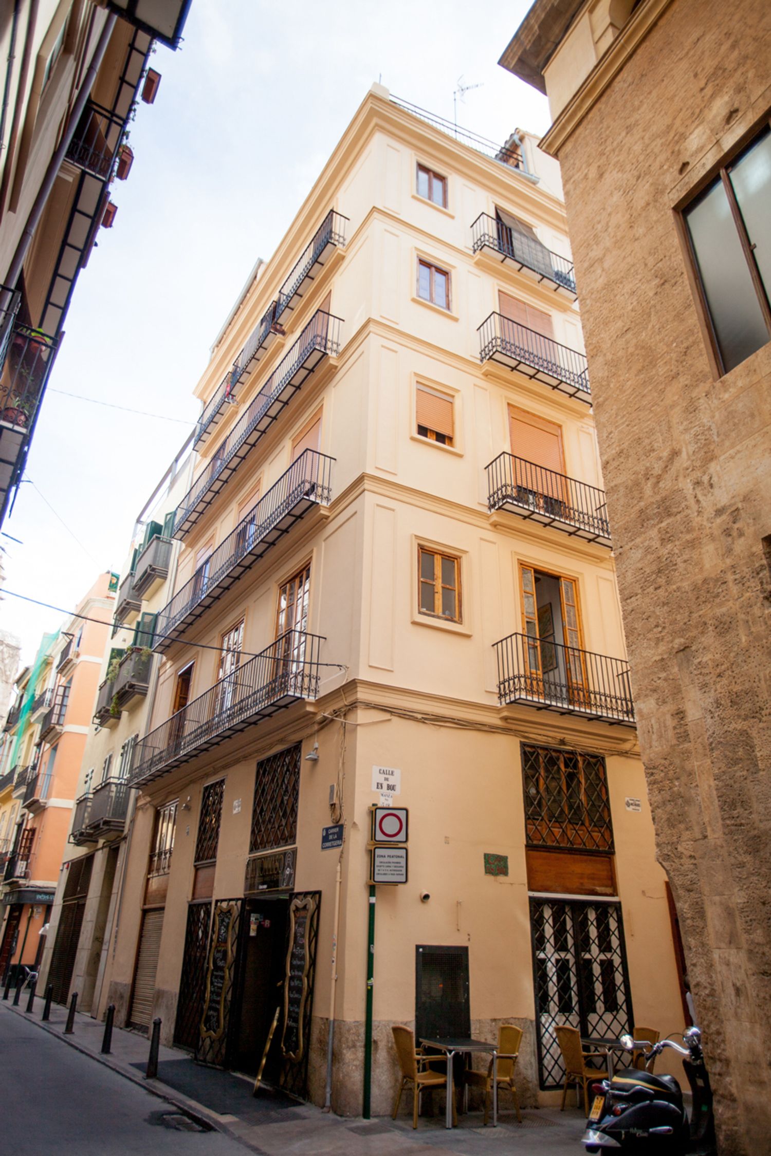 Estudio en calle d'En Bou, 12 - Foto 9