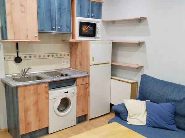Estudio en calle Alberto Aguilera, 15 b