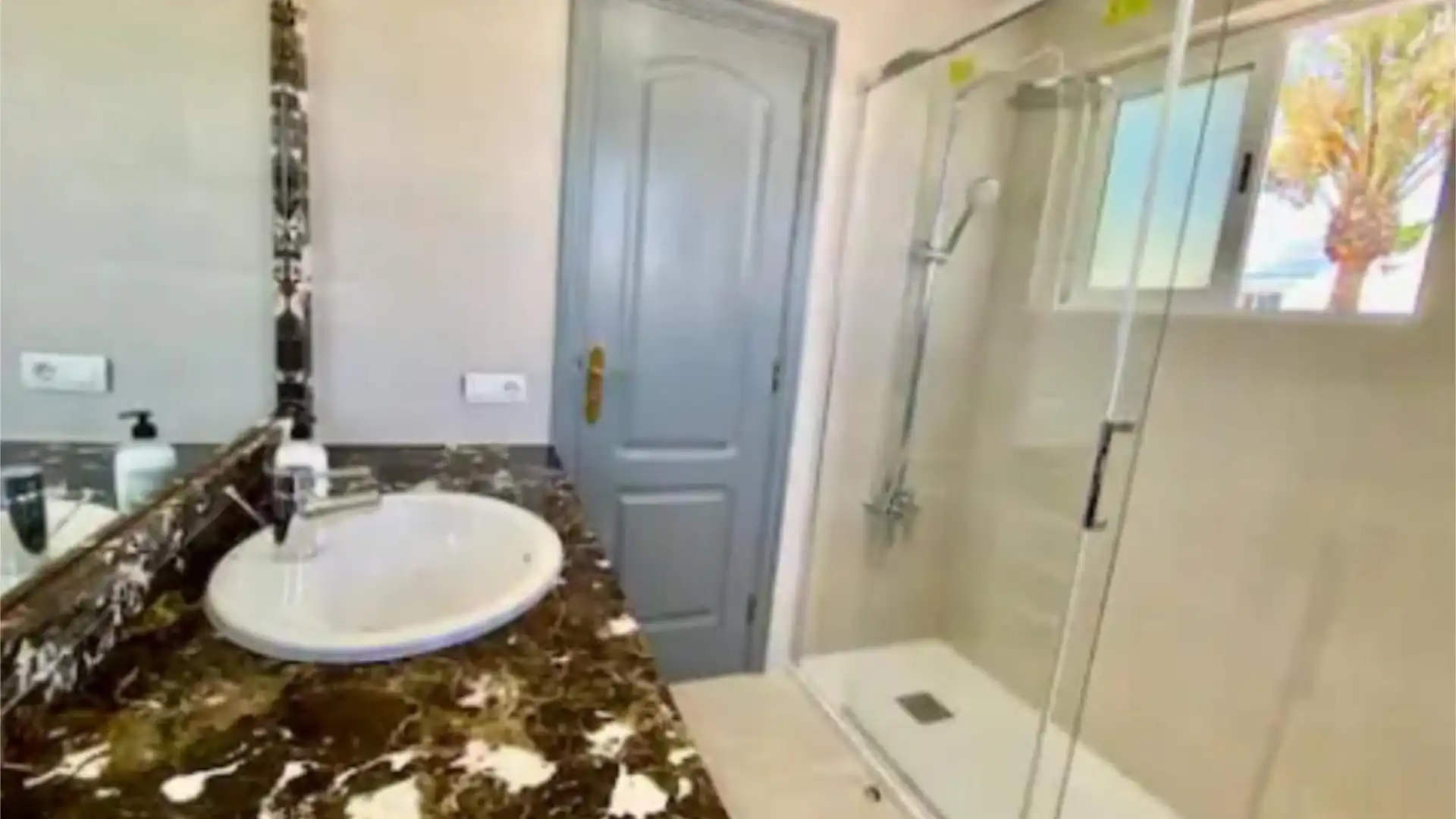 Piso en  Avenida Adeje 300 30 - Foto 7