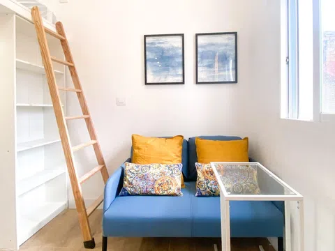 Estudio en calle de la Reina Mercedes, 6