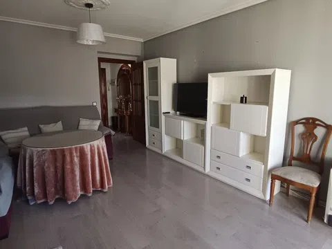 Piso en calle Marcos Redondo, 12