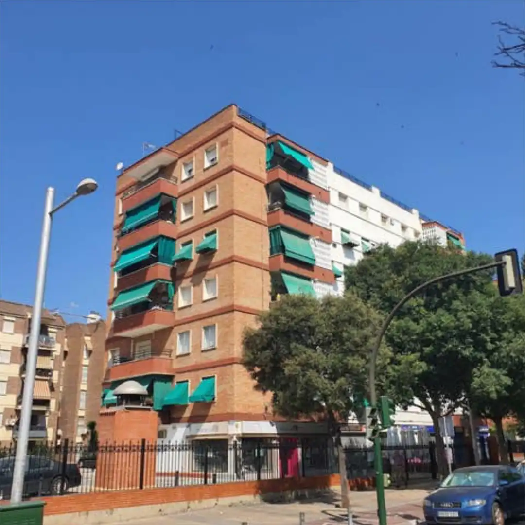 Piso en Ciudad Jardín - Foto 1