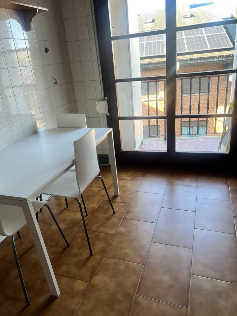 Piso en  Calle Jovellanos 6 - Foto 4