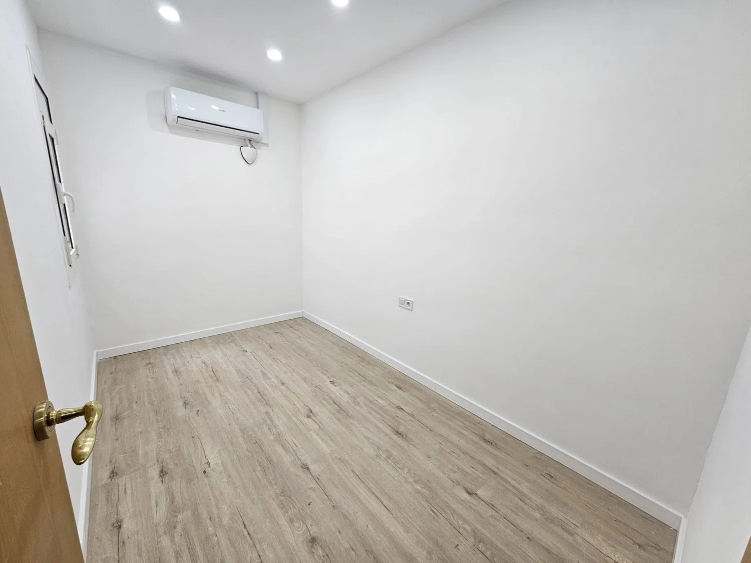 Piso en calle d'Alpens, 70 - Foto 13