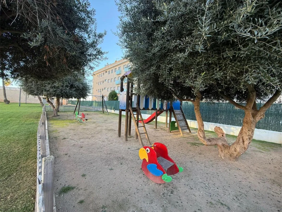 Piso en  Carrer de Rafael Casanova 24 - Foto 24