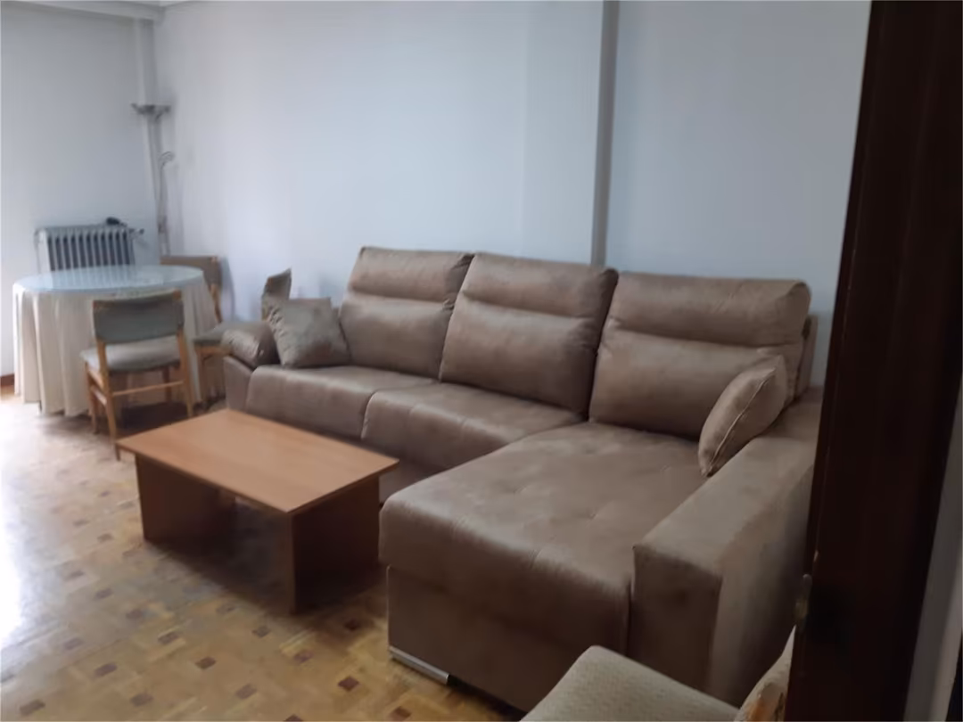 Piso en  Avenida de Villamayor 86 - Foto 11