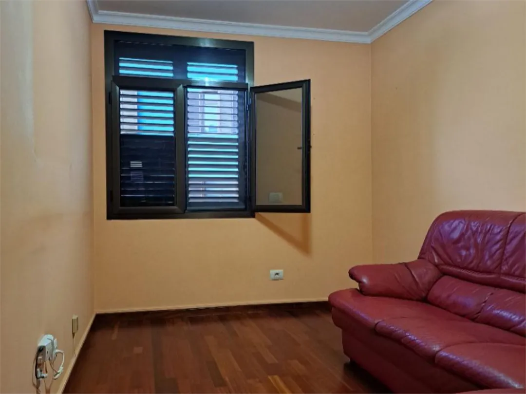 Piso en  Calle Pino Ojeda Pintora-Poeta 4 - Foto 12