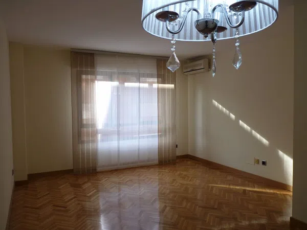 Piso en avenida las retamas, 9