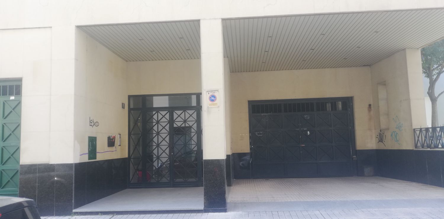 Piso en Calle Escuelas, 1 -5 - Foto 2