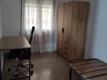 Piso en  Carrer del Reverend José Maria Pinazo - Foto 8
