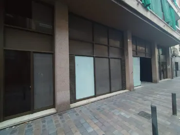 Local comercial en  C/ Víctor Balaguer - Foto 2