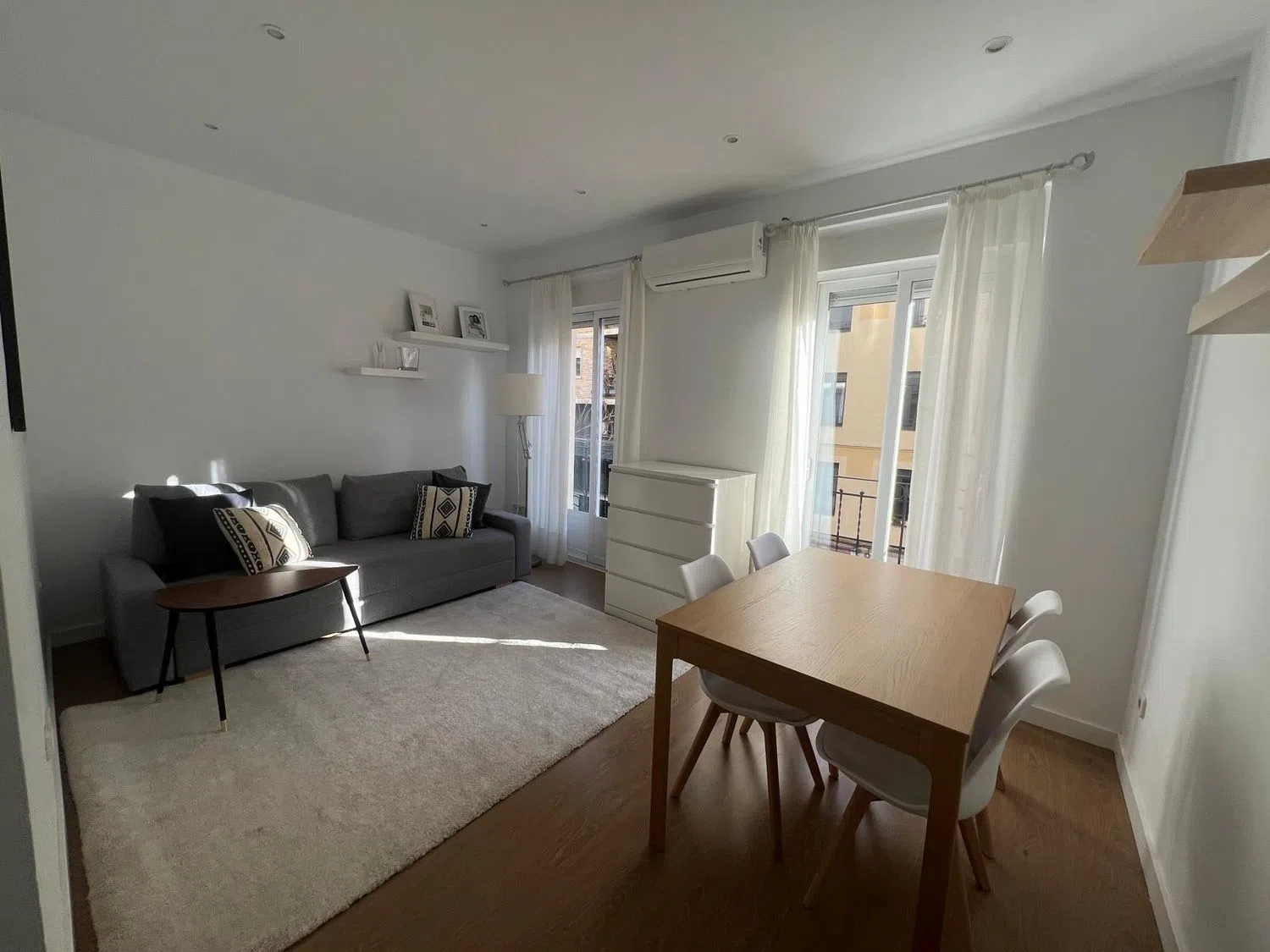 Piso en calle de Fernández de los Rios, 72