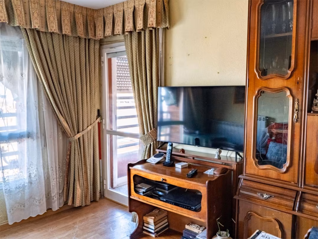 Piso en  Calle de Felipe de Diego 28 - Foto 3